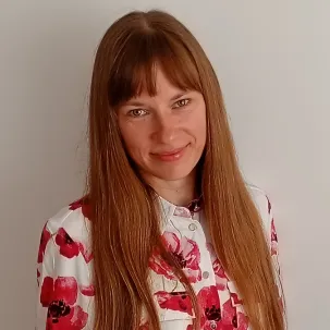 Anna Milaszkiewicz, korektorka; ukończyła kurs korekty w Centrum Korekty
