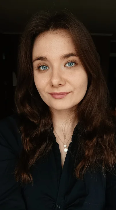 Aurelia Bednarczuk, korektorka; ukończyła kurs korekty organizowany przez Ewę Bindę z Centrum Korekty