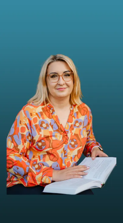 Agnieszka Sikorska, korektorka; ukończyła kurs korekty organizowany przez Ewę Bindę z Centrum Korekty