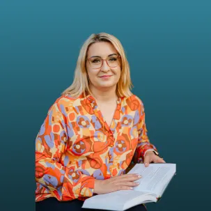 Agnieszka Sikorska, korektorka; ukończyła kurs korekty organizowany przez Ewę Bindę z Centrum Korekty