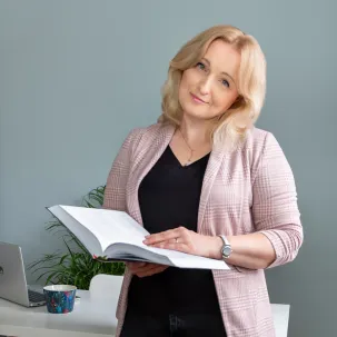 Agnieszka Sosnowska, korektorka; ukończyła kurs korekty organizowany przez Ewę Bindę z Centrum Korekty